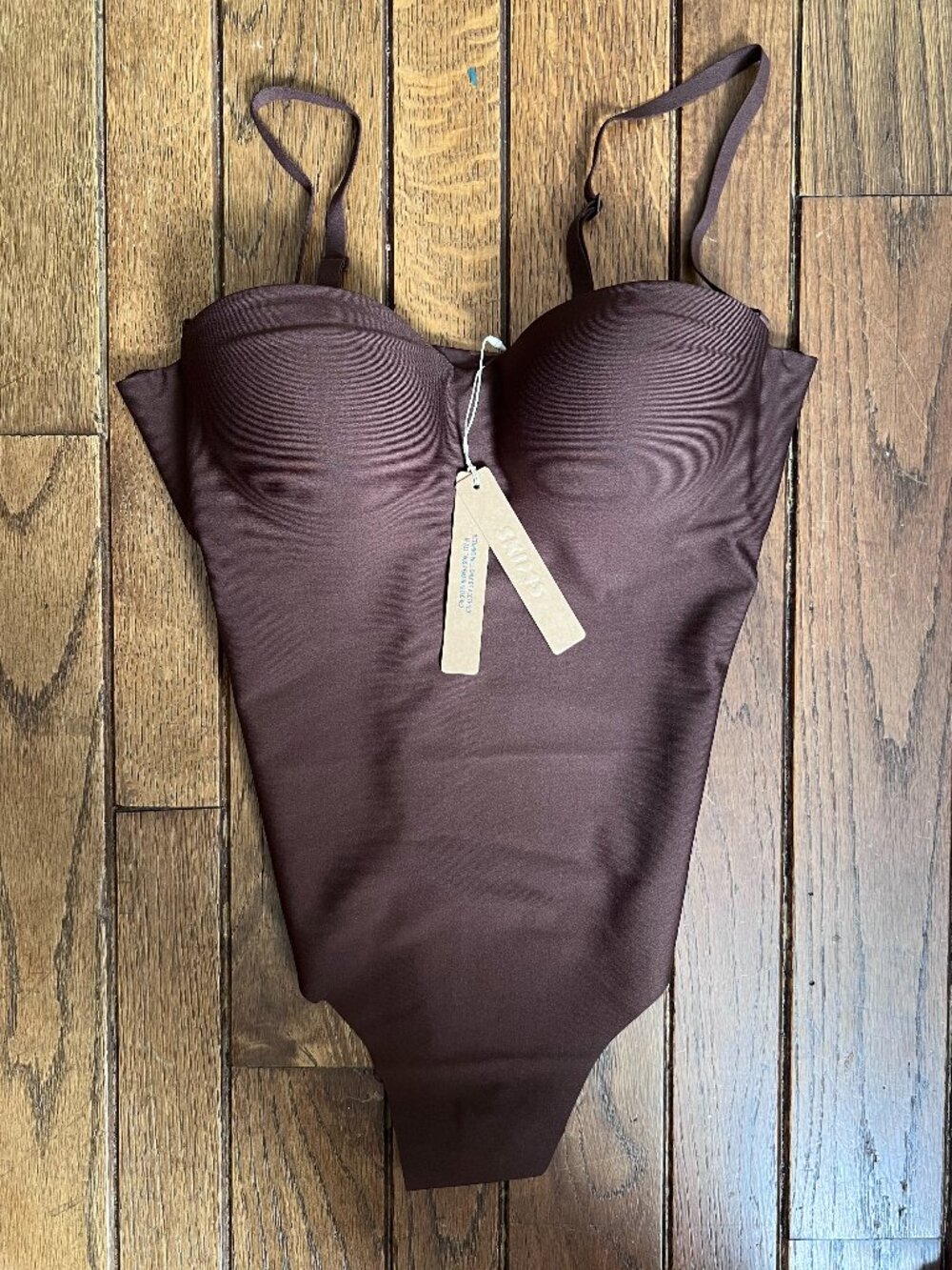 SKIMS Cocoa Brown Body Molded Underwire Thong Bodysuit Size Medium NWT